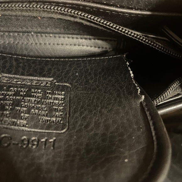 Vintage Coach Flap Front Shoulder Bag Crossbody Black Leather RARE - Picture 11 of 13